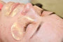 REVITALIZING EYE MASK